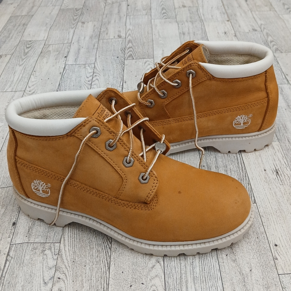 Limited Edition TIMBERLAND Nubuck Waterproof Leather Work Hiking NELLIE Boot 9